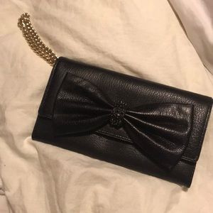 Kate spade wristlet with bow